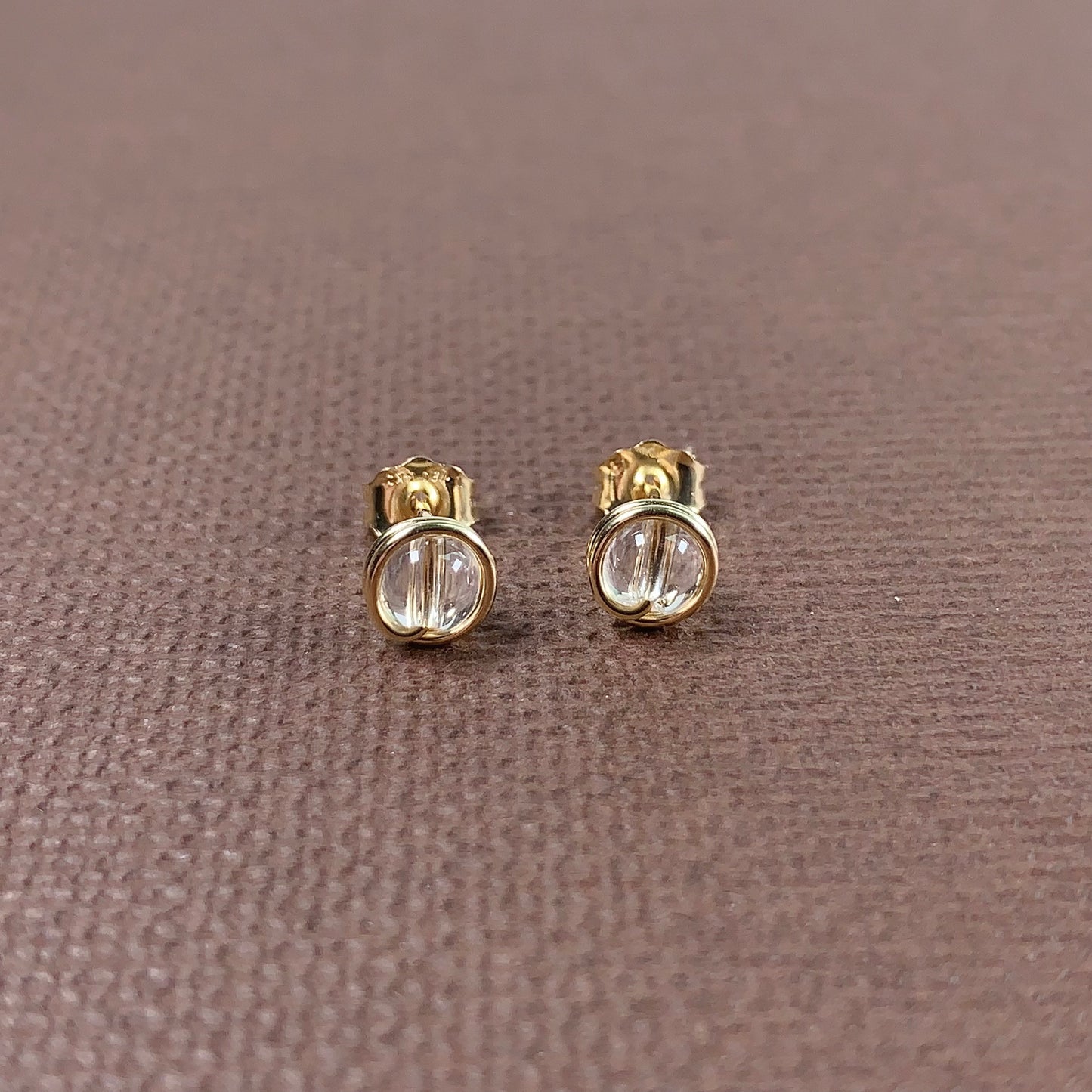 Soli Crystal Stud Earrings / April