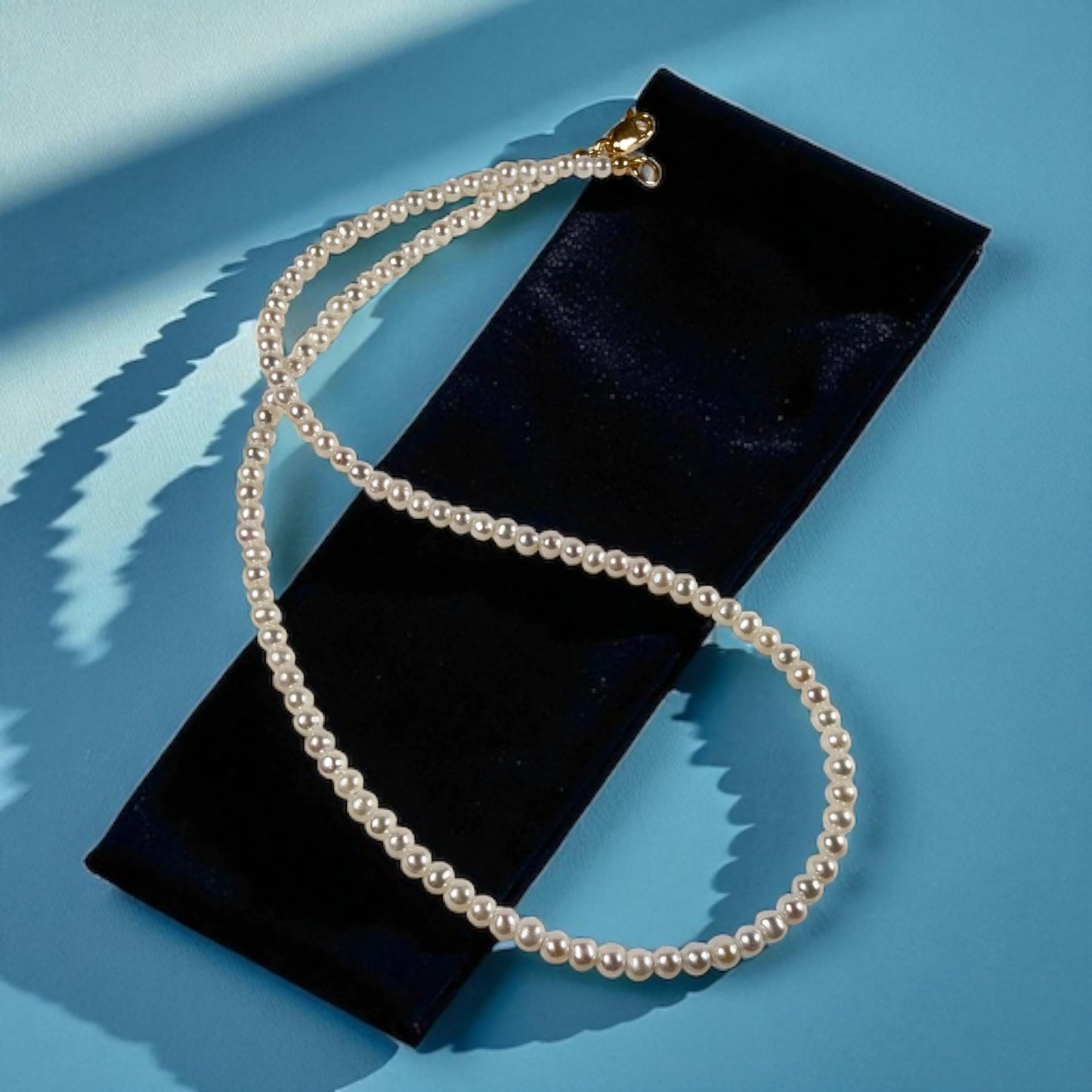 Little Pearl Necklace