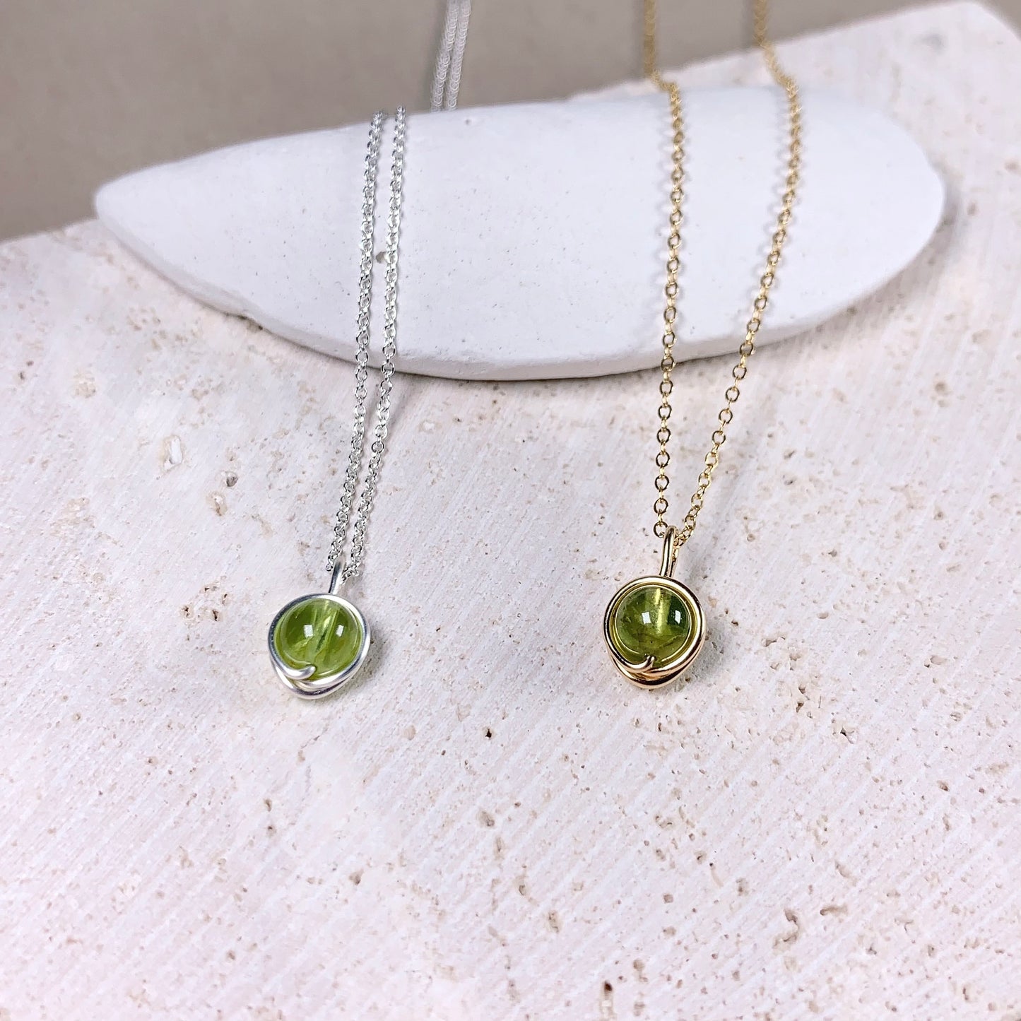 Peridot Pendant Necklace / August