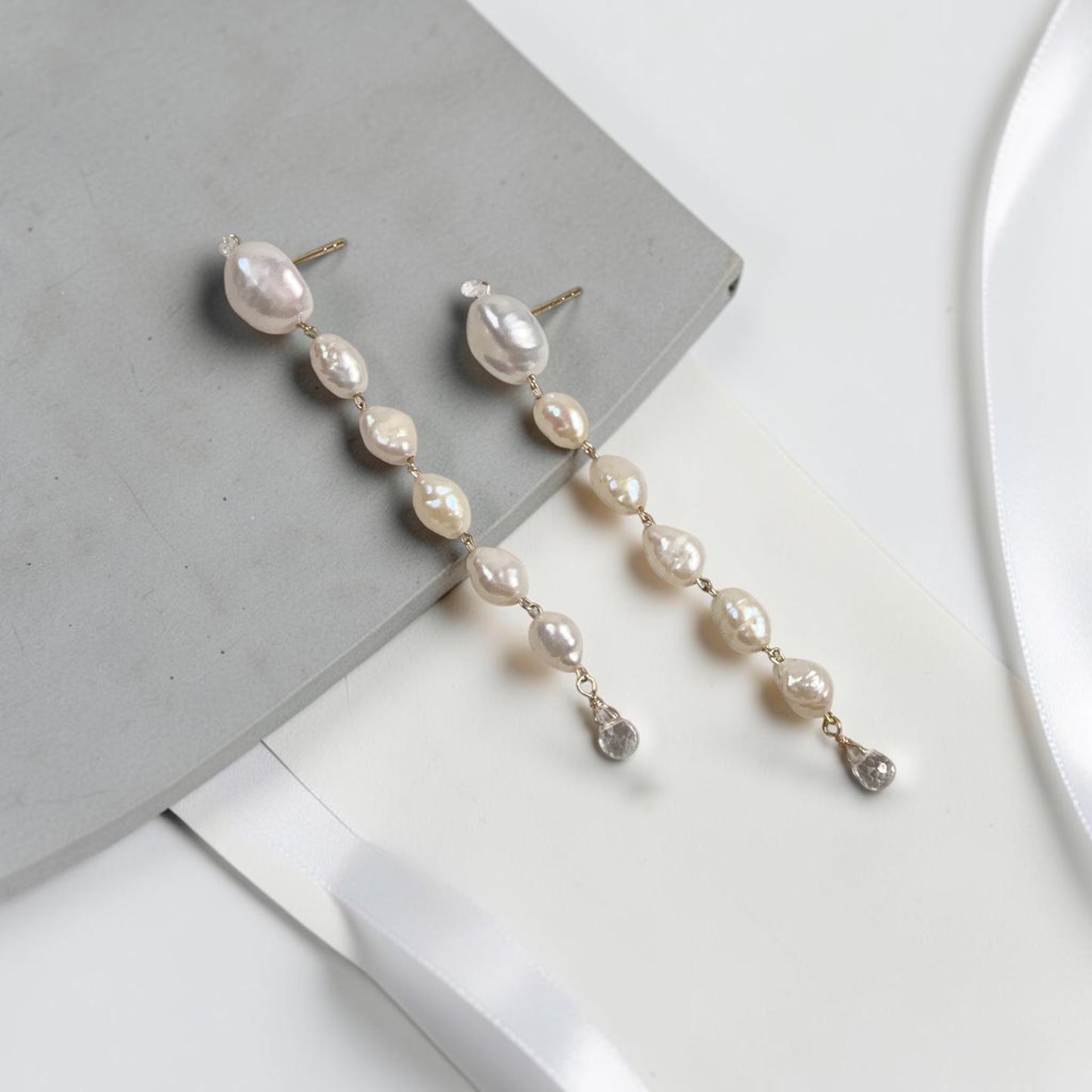 Pearl Link Dangle Earrings