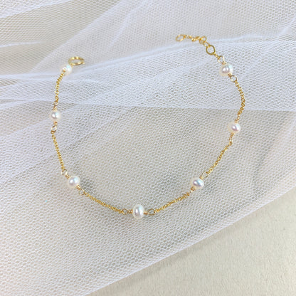 Pearl by the yard Bracelet