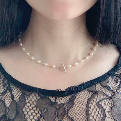 Drop Pearl Necklace