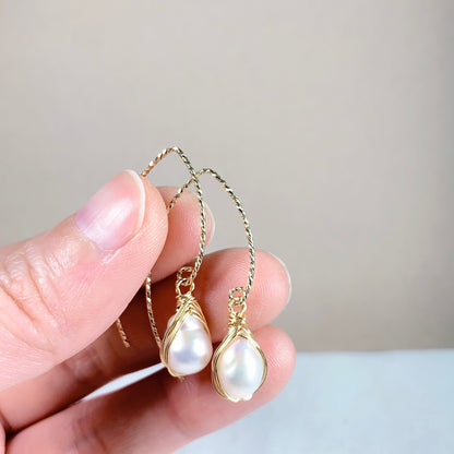 Baroque Pearl Dangle Earrings