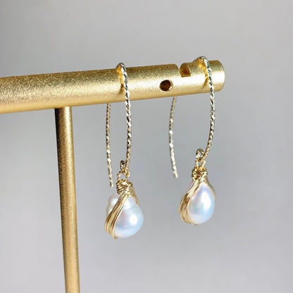 Baroque Pearl Dangle Earrings