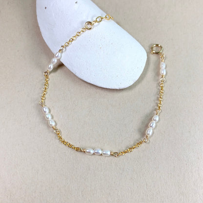 Drop Pearl by the yard Bracelet