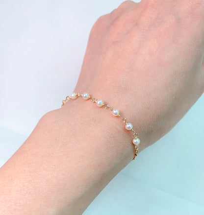 Dainty Pearl mid Bracelet